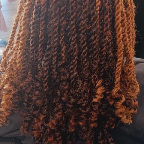 Maneenvy Hair Salon, beauty salon in Avondale, AZ